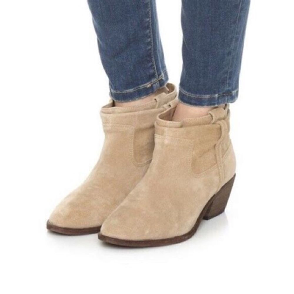 Joie Ajax Tan Suede Western Ankle Bootie 39/US 9